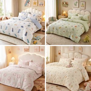 All-Season Cotton Cartoon Print Bedding Fabric: Warm in Winter and Cool in Summer, Temperature-Regulating and Comfortable, a Versatile Home Textile Fabric Suita