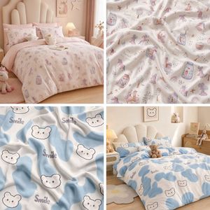Brushed Microfiber Cartoon Printed Bedding Fabric: Velvet-Soft Touch for Kids Duvet Covers