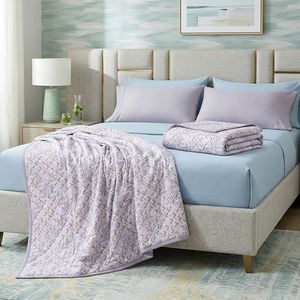 China Made Stretch Cooling 240cm 120GSM Polyester Fabric for Breathable Light Summer Comforter