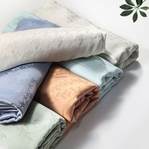 Factory Supply Luxury Elegant Smooth Jacquard Design Cotton Satin Fabric for Bedding