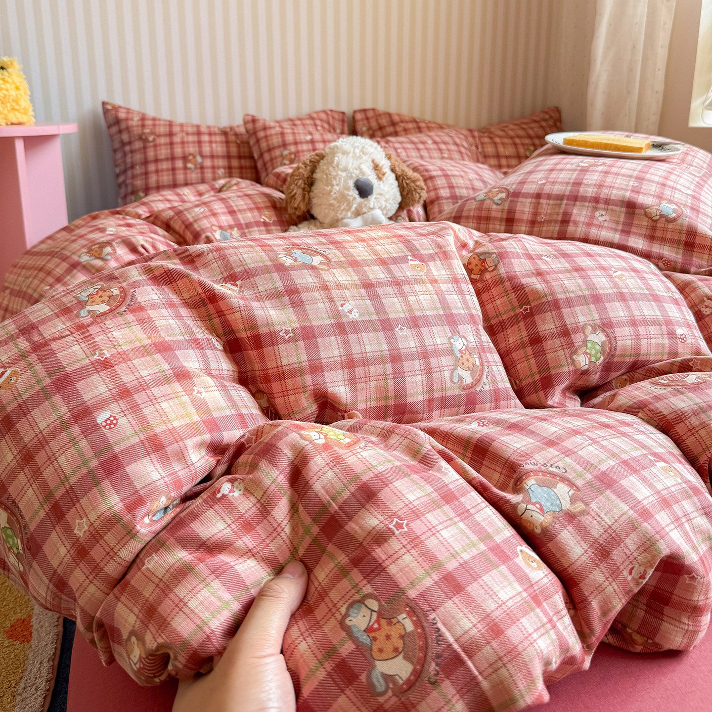Customizable Cotton Printed Fabric for Homewear – print pattern detail