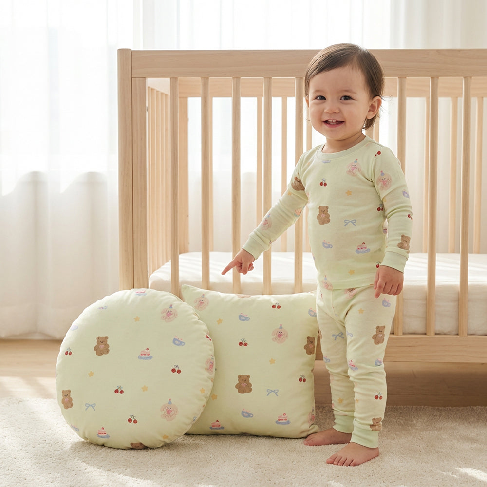 Double-Sided Cotton Cartoon Print Fabric – fabric texture detail