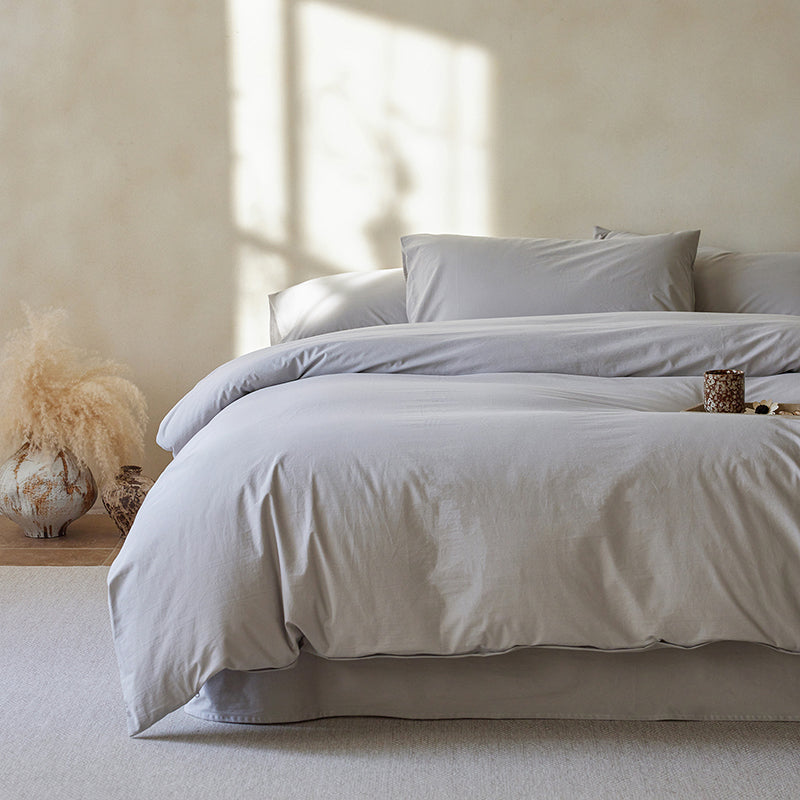 Smooth Cotton Solid Dyed Fabric for Luxury Bedding Sets – weave texture and bedding application