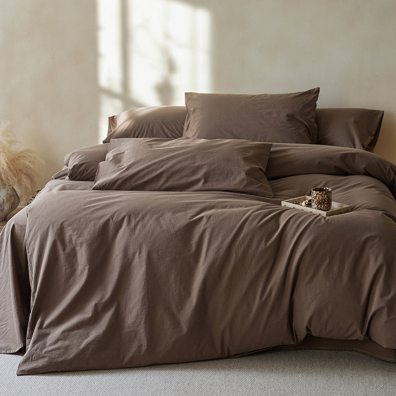Custom Cotton Solid Dyed Fabric for Duvet Covers and Pillowcases – solid color and fabric surface detail
