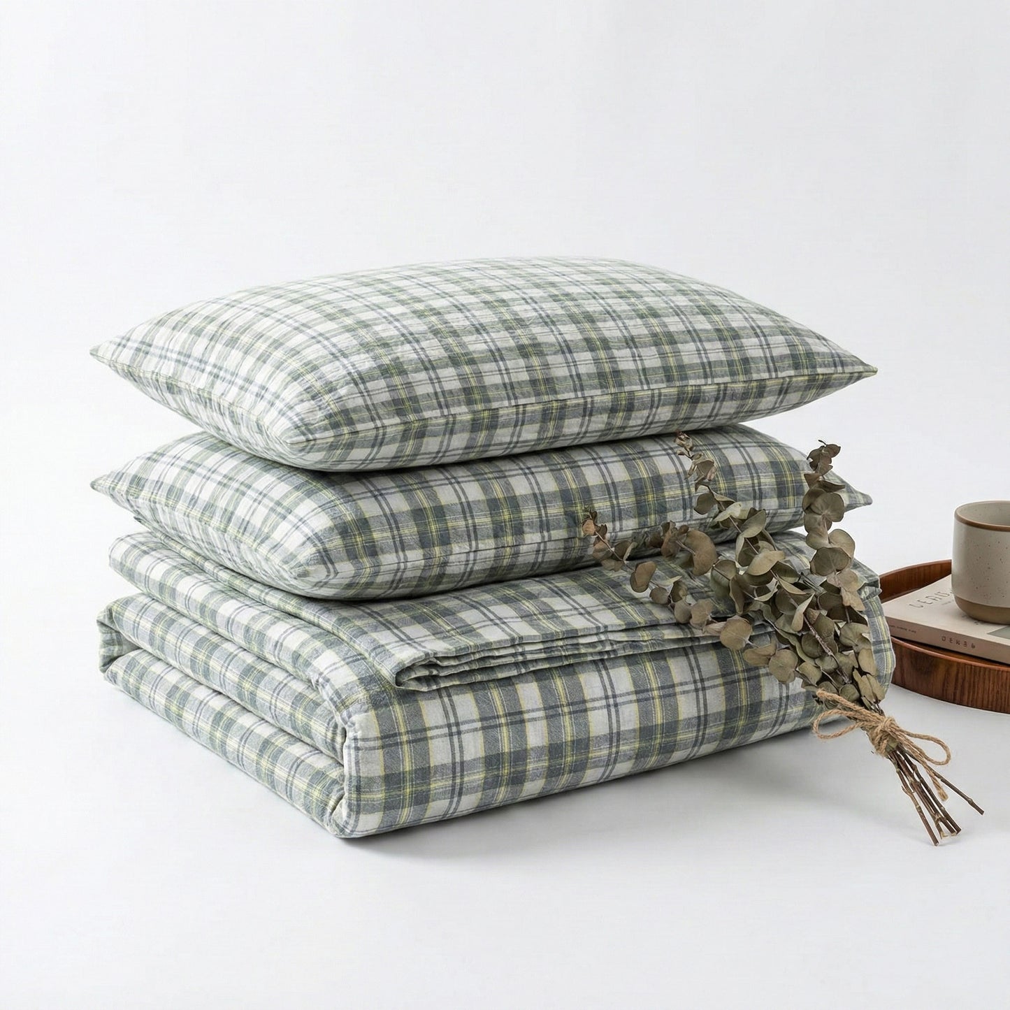 Custom-Weight 100% Cotton Washed Printed Fabric for Quilts – cotton texture and application detail