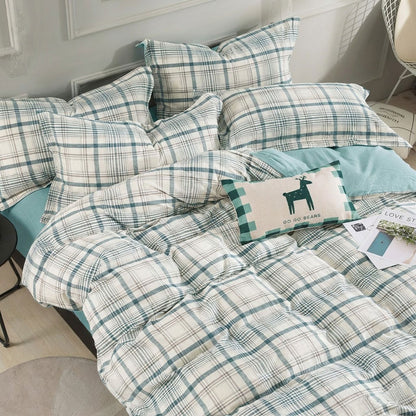 100% Cotton Washed Printed Fabric for Bedspreads and Bedding – cotton texture and application detail