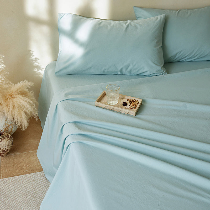 High-Weight Microfiber Solid Dyed Fabric for Bedding and Robes – microfiber texture and application detail