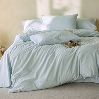 Plain Microfiber Solid Dyed Fabric for Bedding and Nightwear – solid color and fabric surface detail