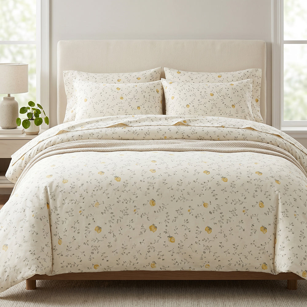 Plain or Twill Printed Microfiber Fabric for Sheets and Homewear – printed pattern and surface detail