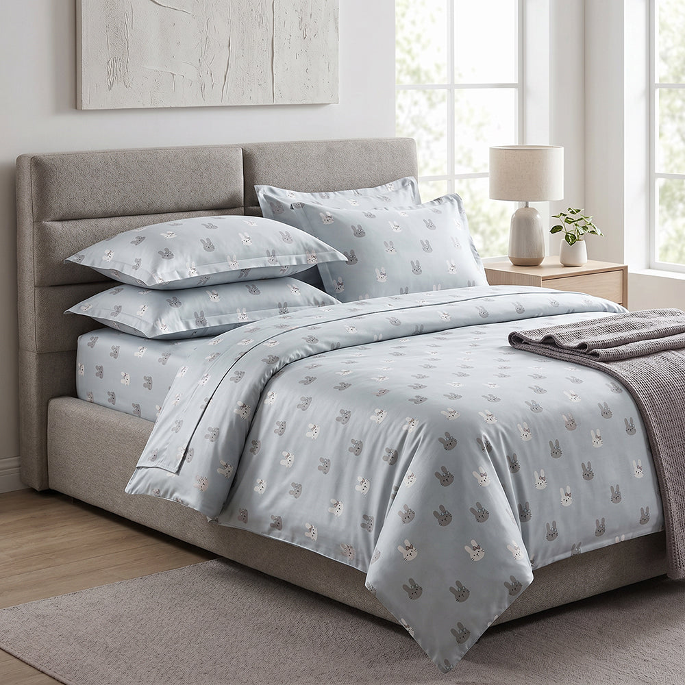 Nordic-Style Printed Microfiber Fabric for Bedding and Homewear – microfiber texture and application detail