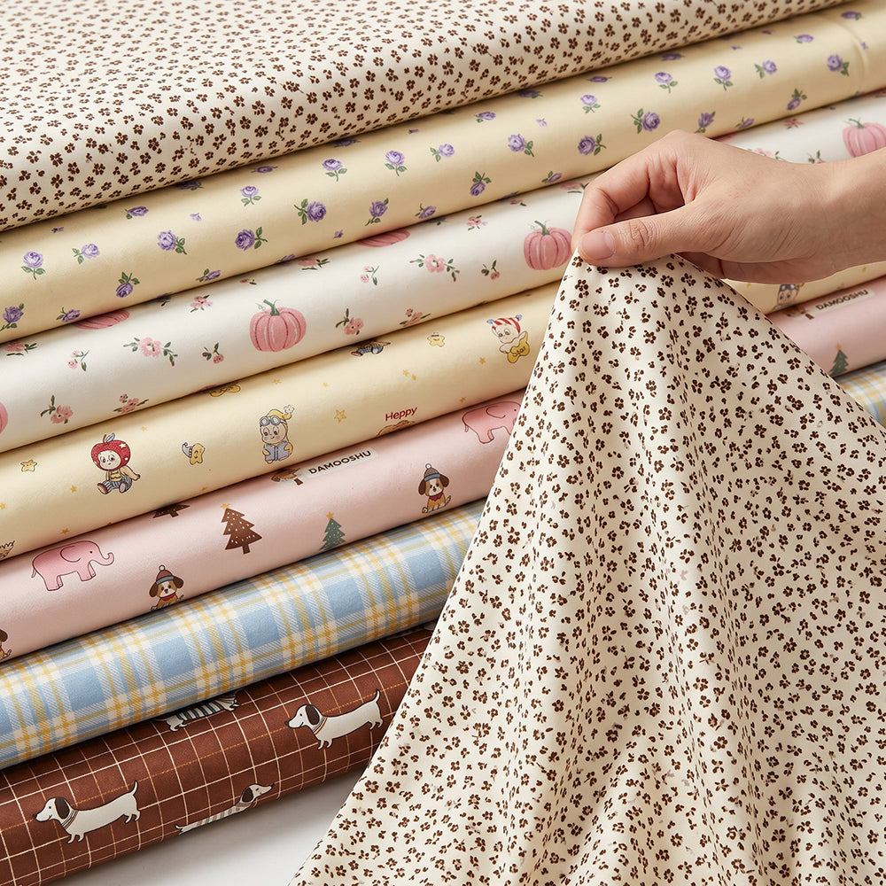 Wide-Width Printed Microfiber Fabric for Bedding and Garments – microfiber texture and application detail