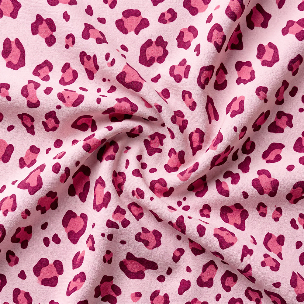 Fine-Brushed Washed Microfiber Fabric Colorfast Machine-Washable Finish Polyester Material for Lightweight Quilts Bedspreads and Decorative Bedding - Image 3