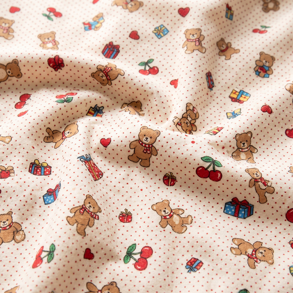 Bulk Supply Washed Microfiber Fabric Wrinkle-Resistant Surface Polyester Material for Private Label Bedding and E-Commerce Home Textiles - Image 1