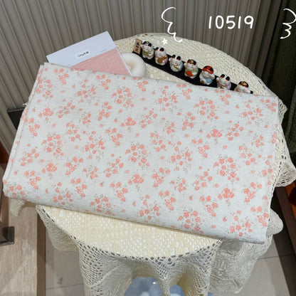 Mass Production Washed Microfiber Fabric Wrinkle-Resistant Surface Polyester Material for Private Label Bedding and E-Commerce Home Textiles - Image 1