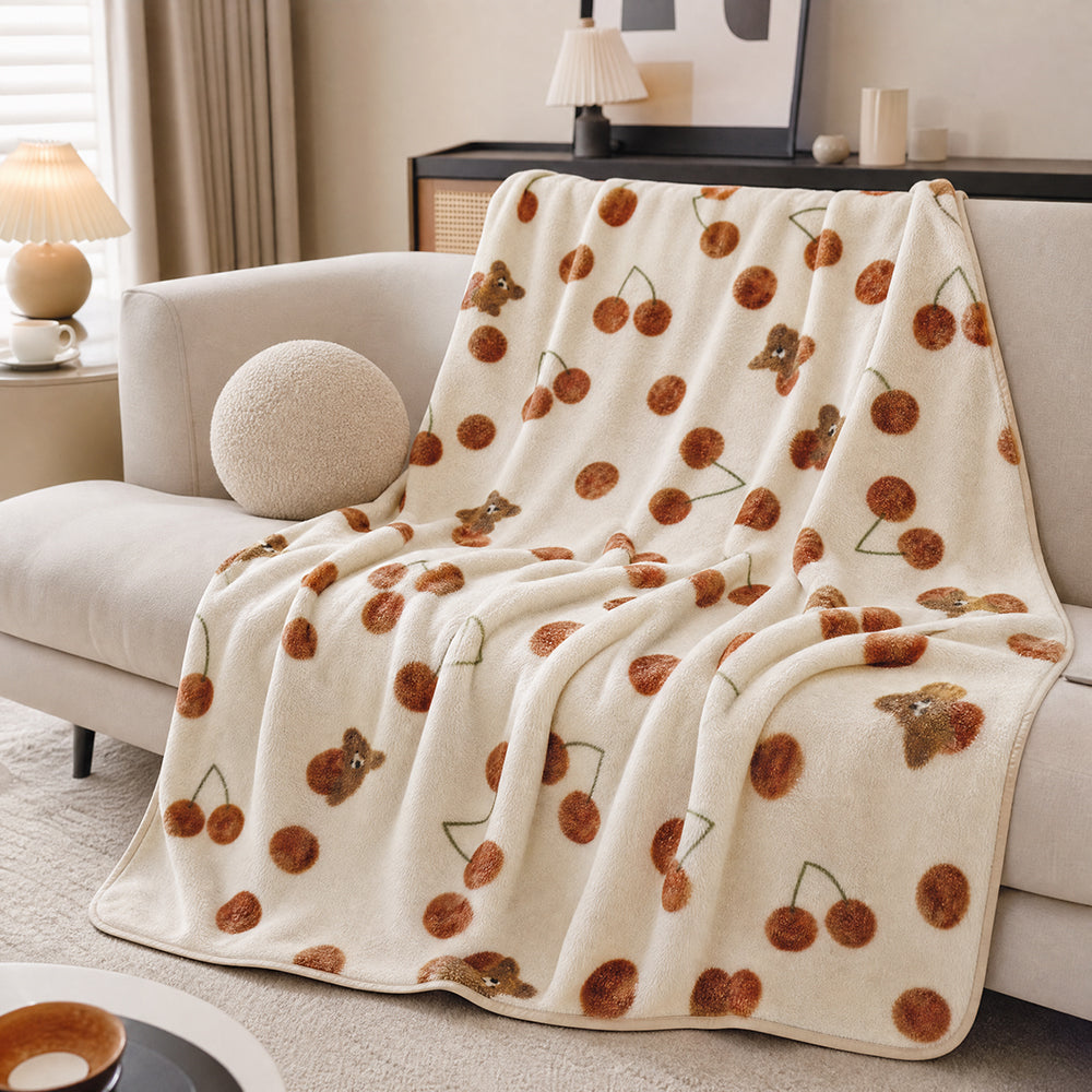 Custom Design Uniform Thickness Soft Throw for Couch Sheet Printed Velvet Flannel Fabric - Image 1