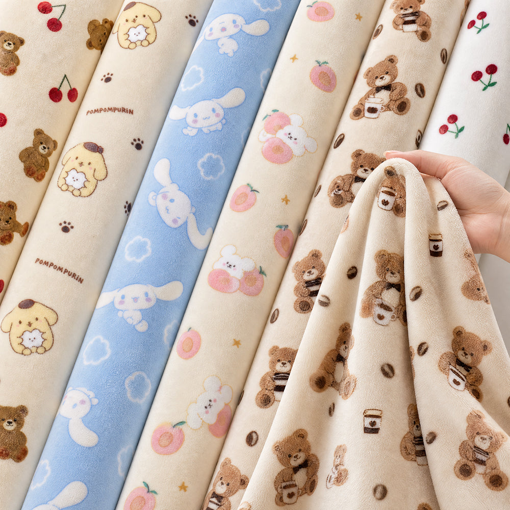 Full-Width Customizable Patterned Material for Industrial Commercial Blanket Manufacturing Flannel Fabric - Image 2