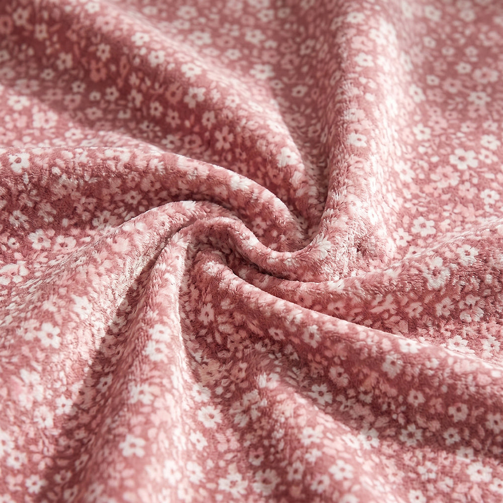 Embossed Flannel Bedding Set Soft Warm Cozy Fabric - Image 2