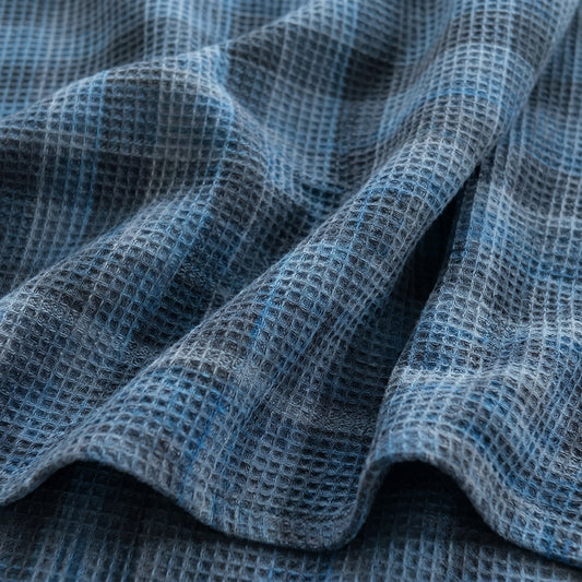 Soft Fluffy Breathable Comfortable Cotton Polyester Waffle Lightweight Blanket Fabric - Image 1